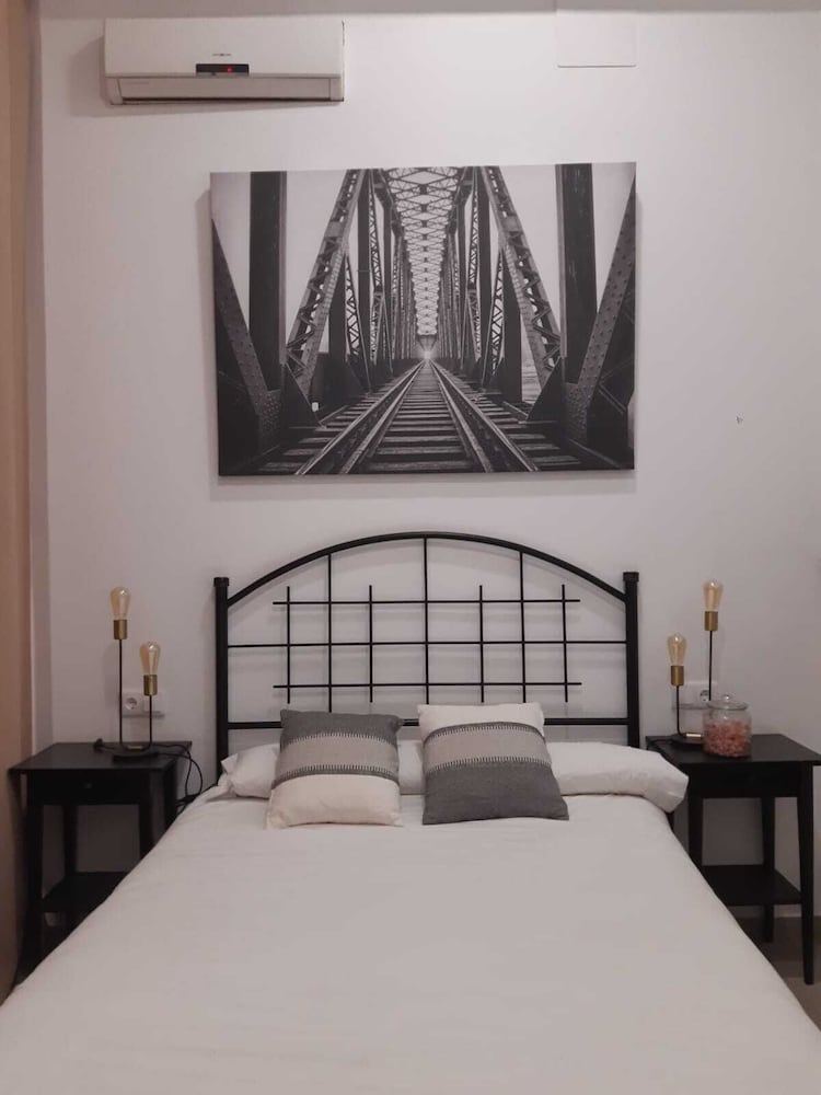 ISA SEVILLA Suites