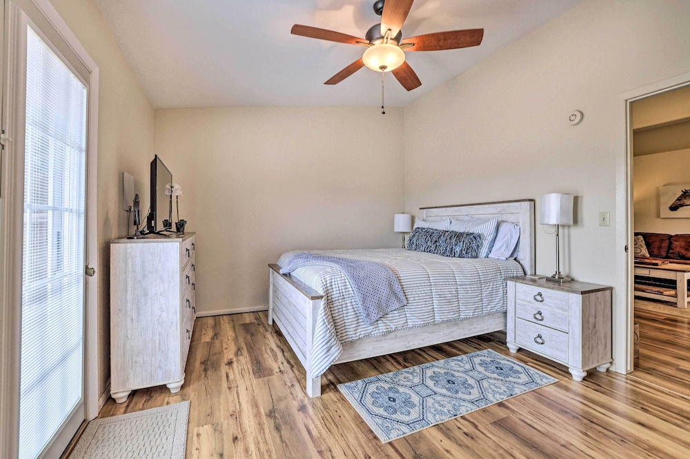 Quaint & Welcoming Kanab Home w/ Patio!