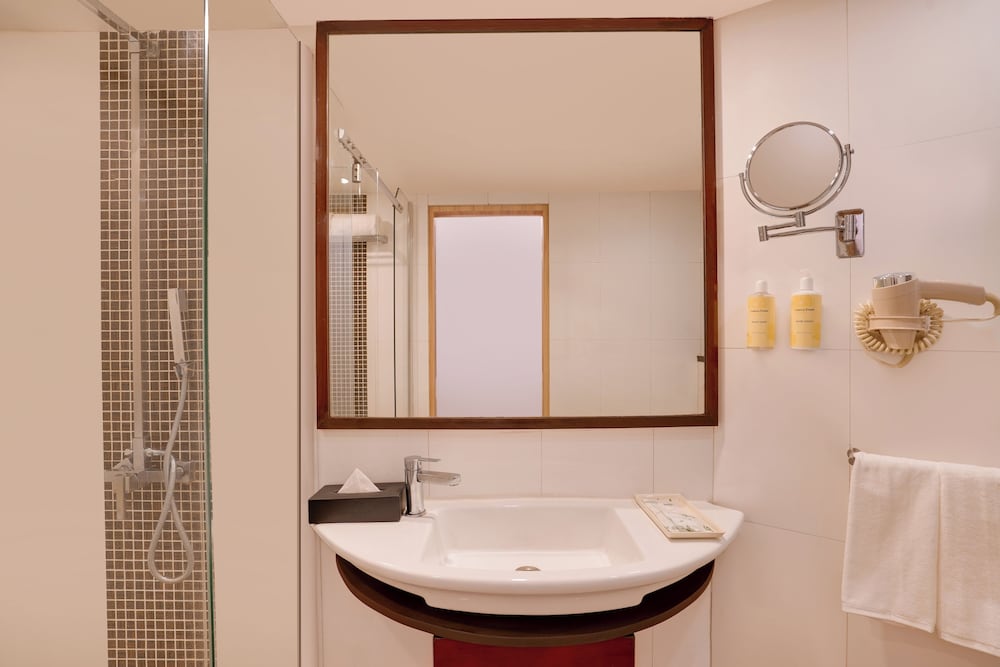 Lemon Tree Hotel Centre Point Jamshedpur