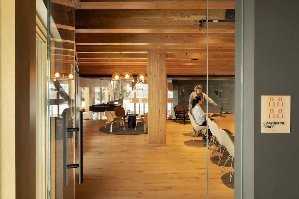 Sandpoint Vacations - Humbird - Property Image 15