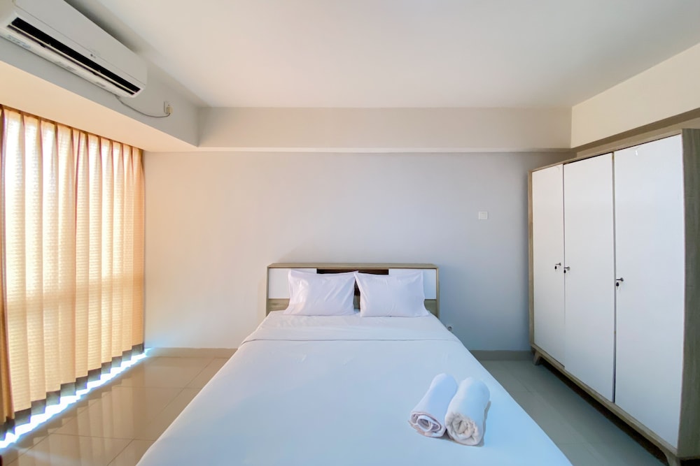 Modern Look Studio Apartment At H Residence view 2