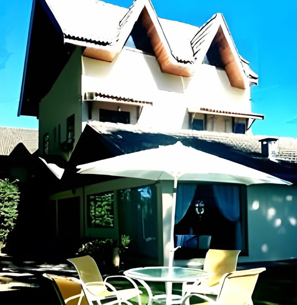 THE WRITERS HOUSE