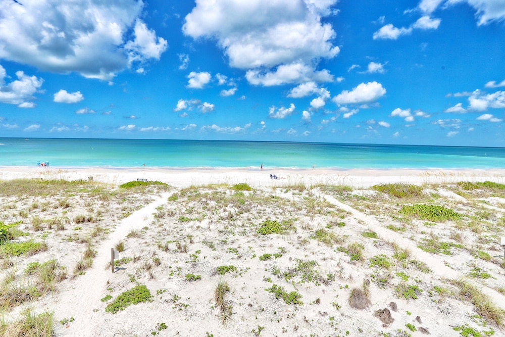 Beach Haven #C6