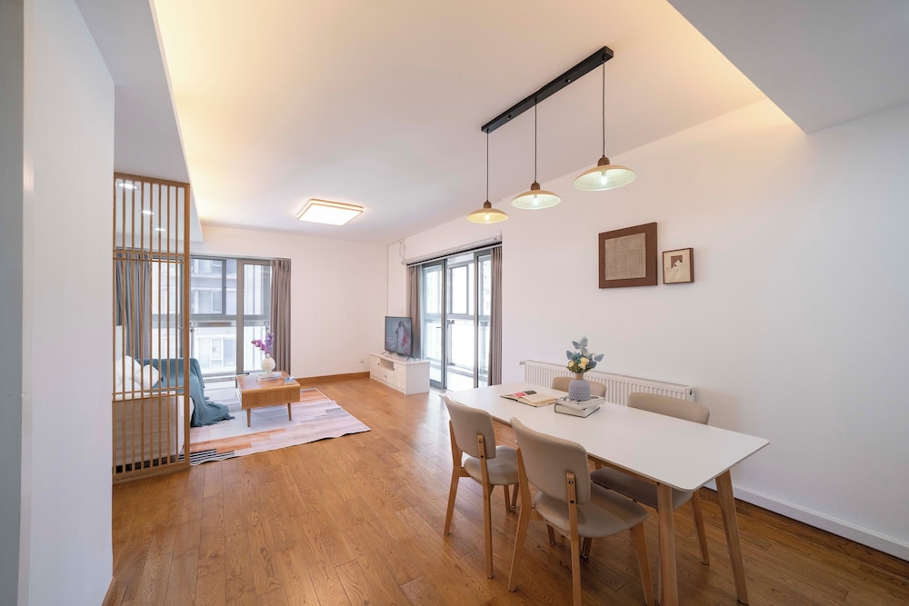 Tyms 3BR 2BA Apartment Yongxin Century