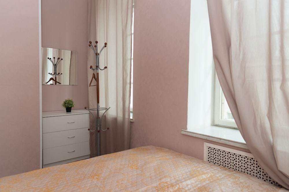Ideal Mini Hotel - Hostel
