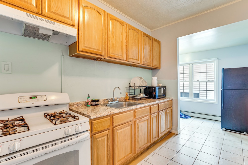 8 Mi to Nyc: Pet-friendly Apt in Jersey City!