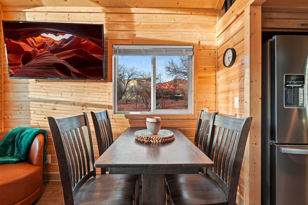 NEW Moondance Majestic Mini Cabin Cathedral Rock