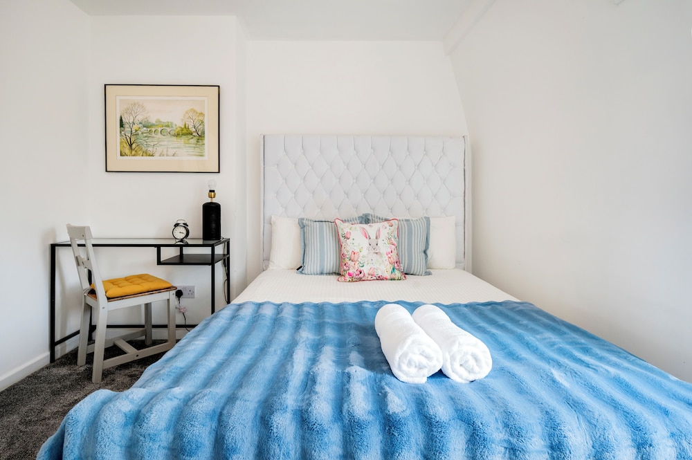 Spacious London stay -3 Bedroom property