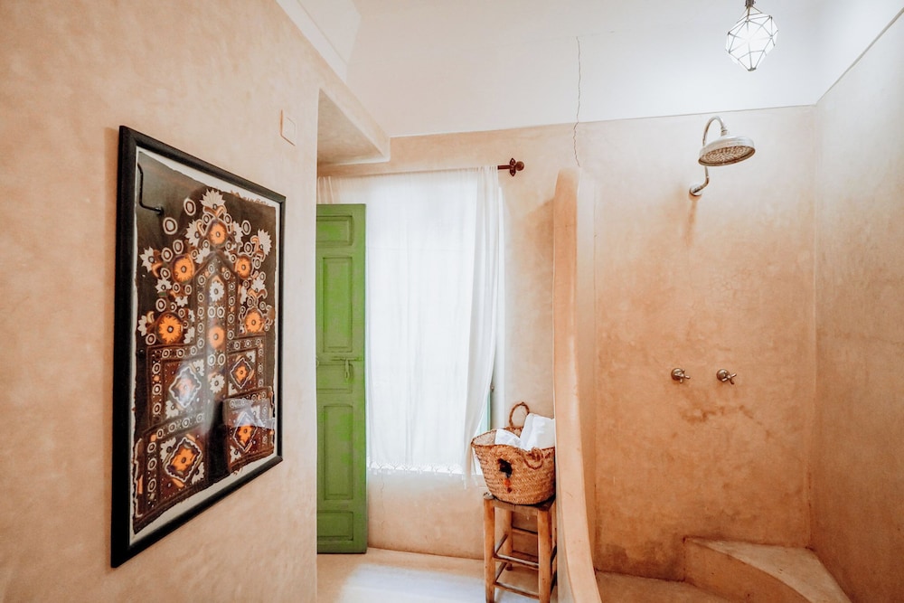 Riad dar ayur