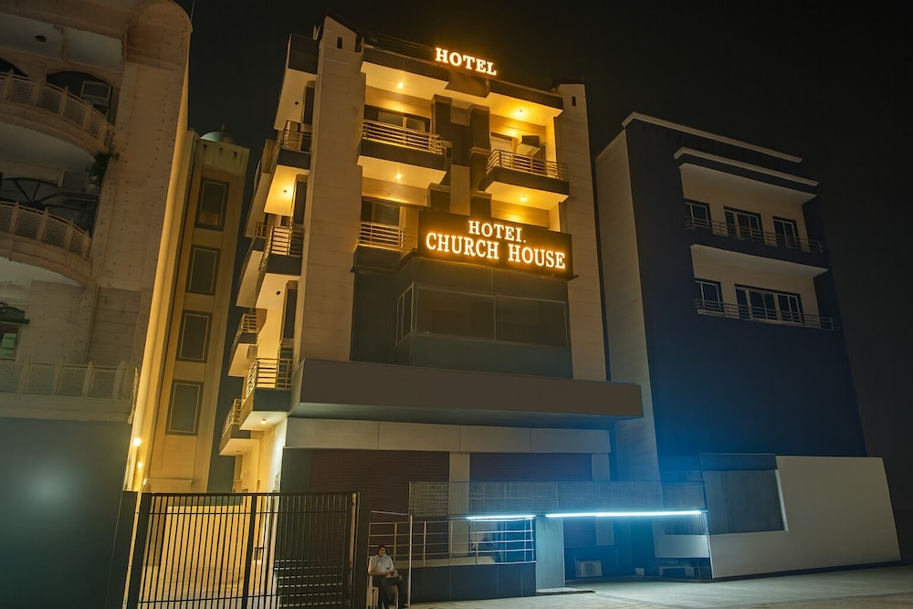 Hotel Church House - Rohini I Near Metro I Specious Rooms I Friendly Staff I Most Preferred Hotel In Rohini