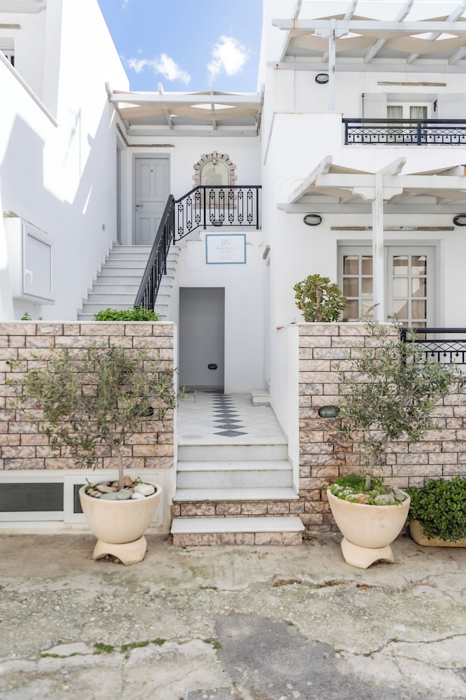Depis studios & apartments photo 1