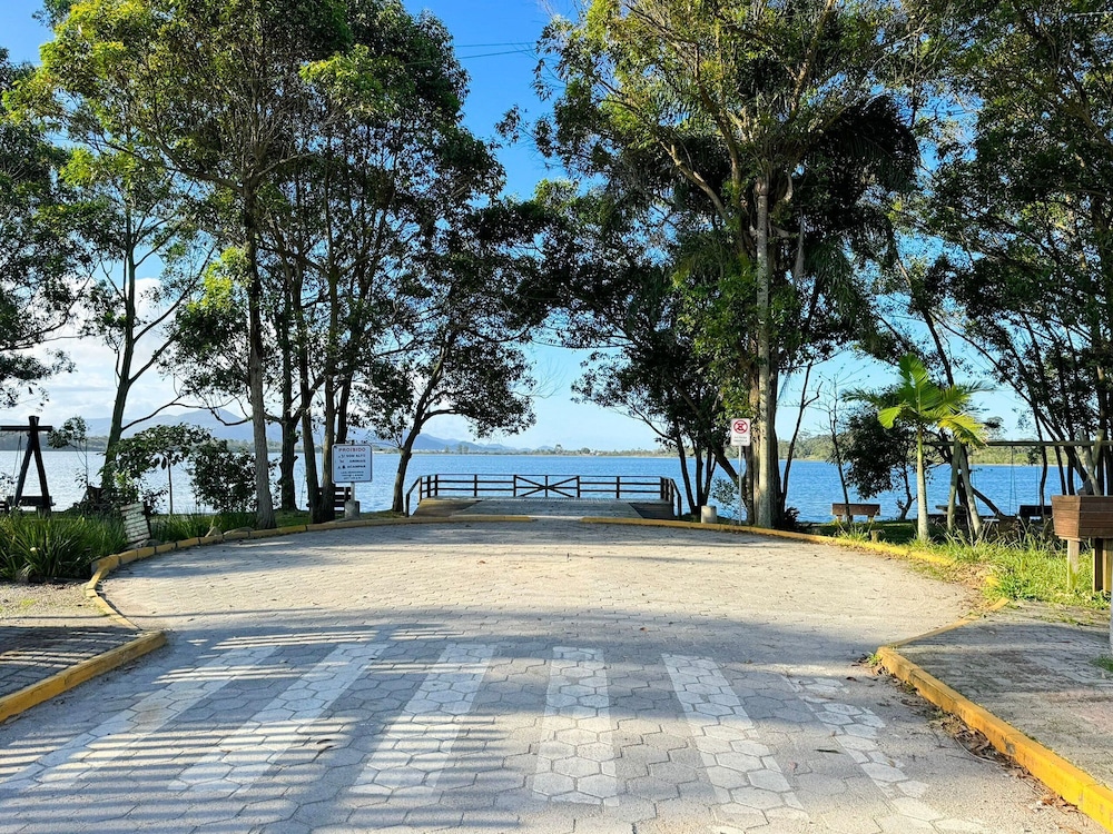 Casa Aconchegante na Lagoa de Ibiraquera