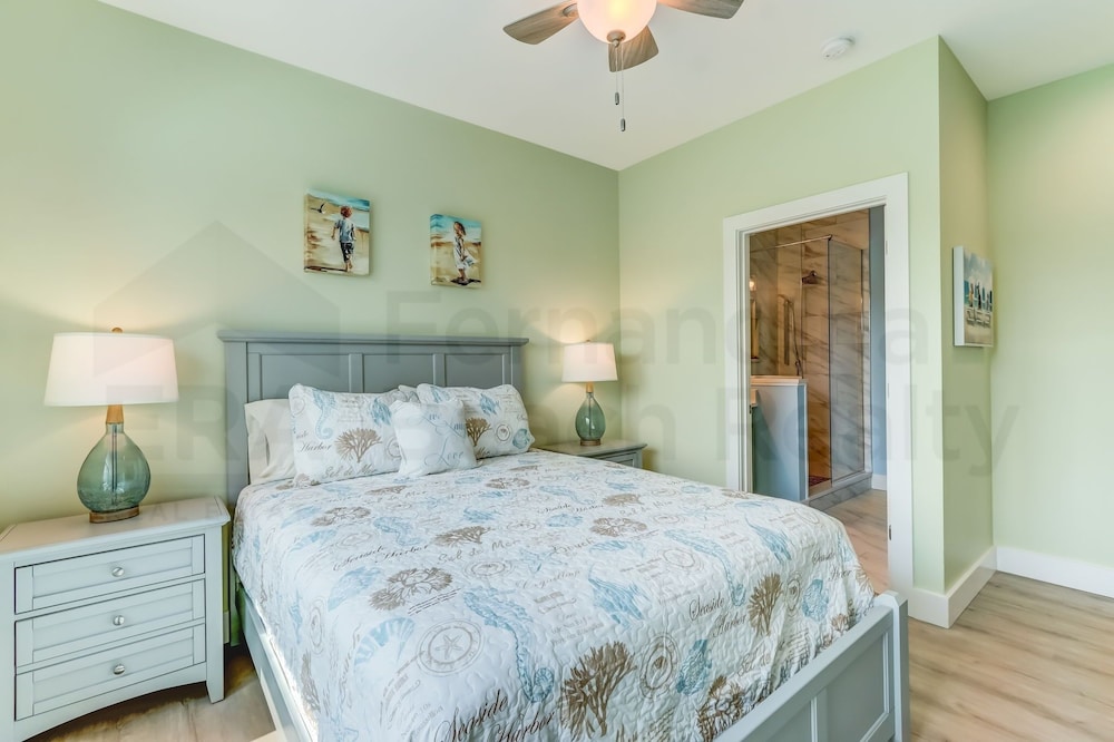 Fernandina Beach Vacations - 391 S Fletcher Ave C 3 Bedroom Townhouse by RedAwning - Property Image 37