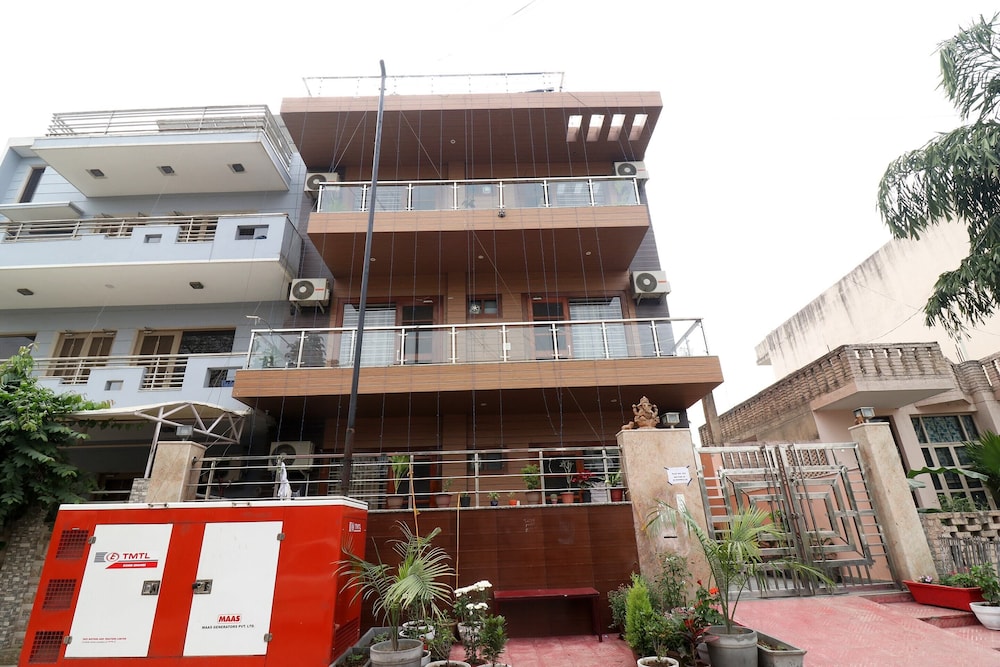 OYO 23412 Horizon Residency view 2