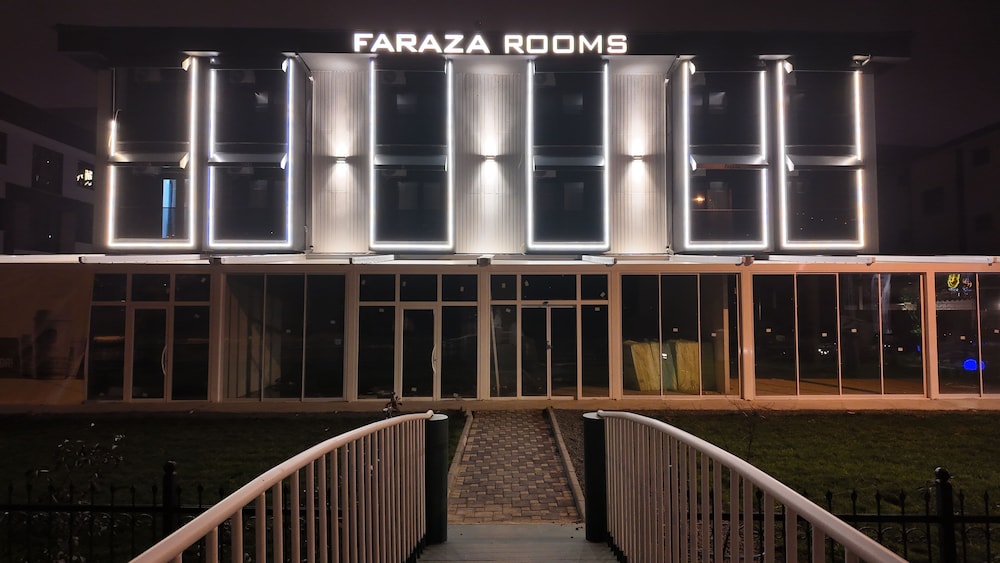 Faraza Rooms