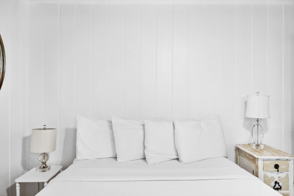 Beach House - Seaside Serendipity by PHG view 3