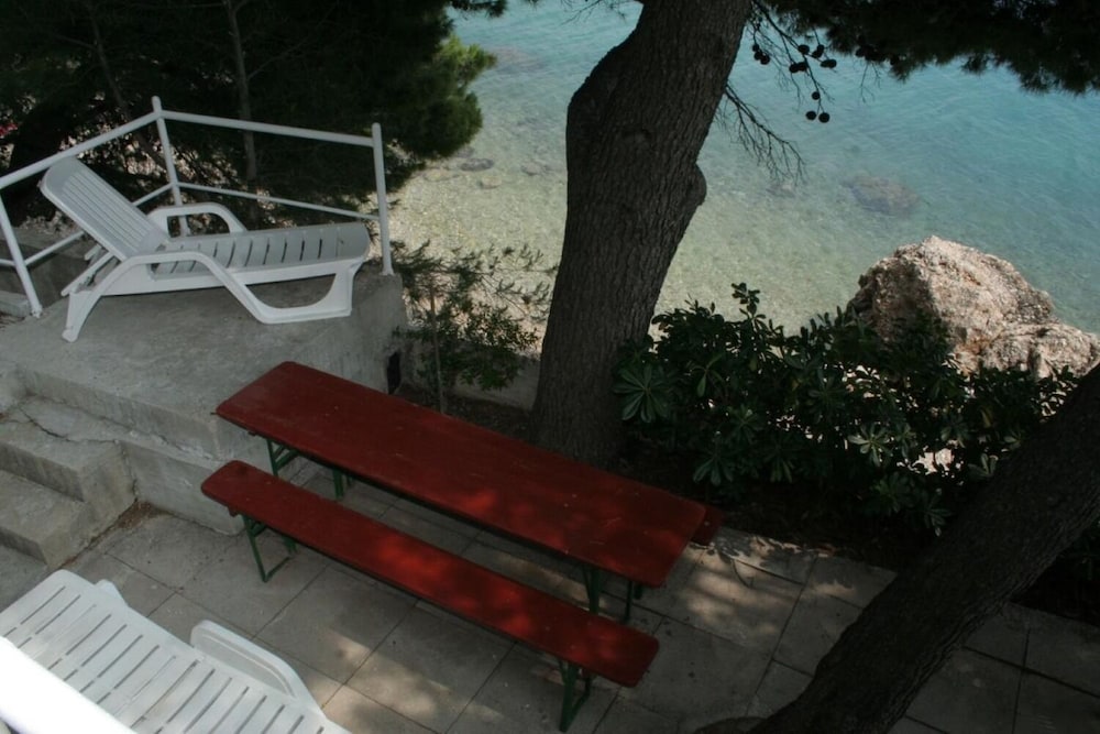 Branka - at the Beach - SA2 view 4