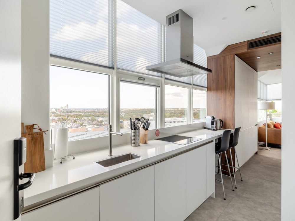 Comfortable Apartment With Panoramic Views
