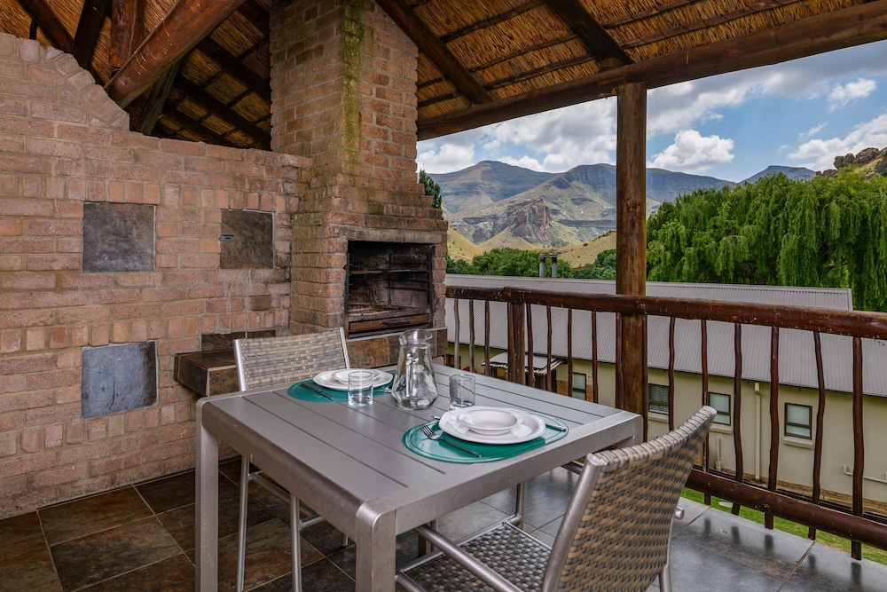 Kiara Lodge