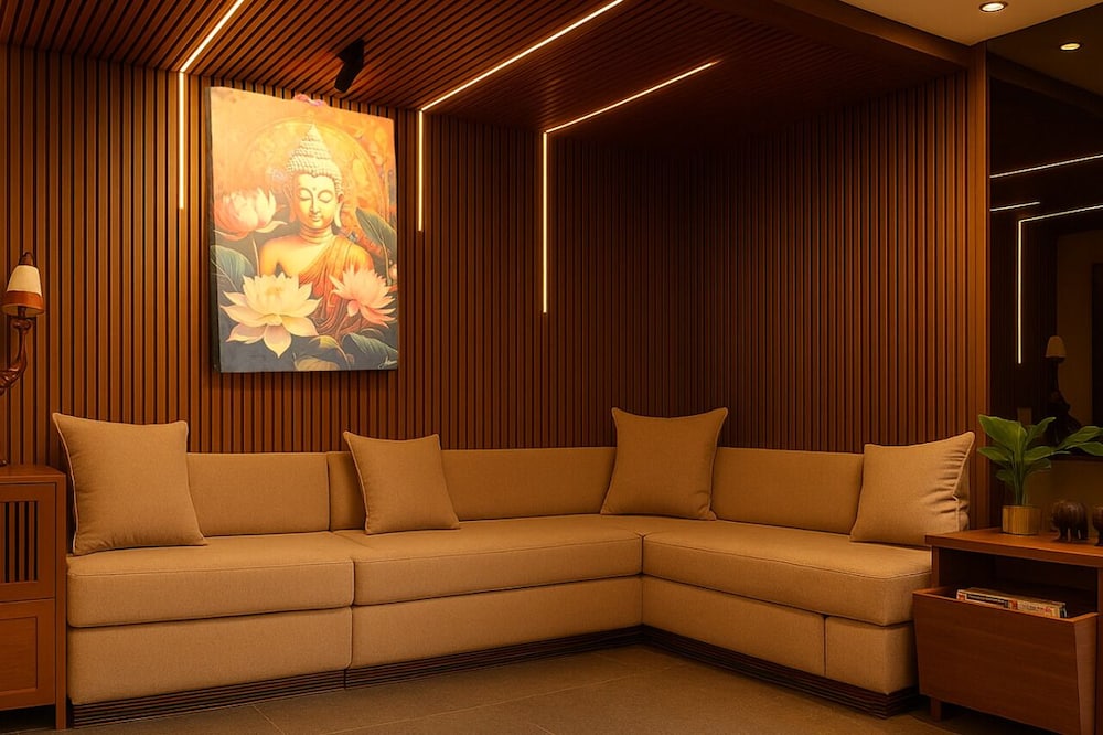 Hotel Maitreya Inn