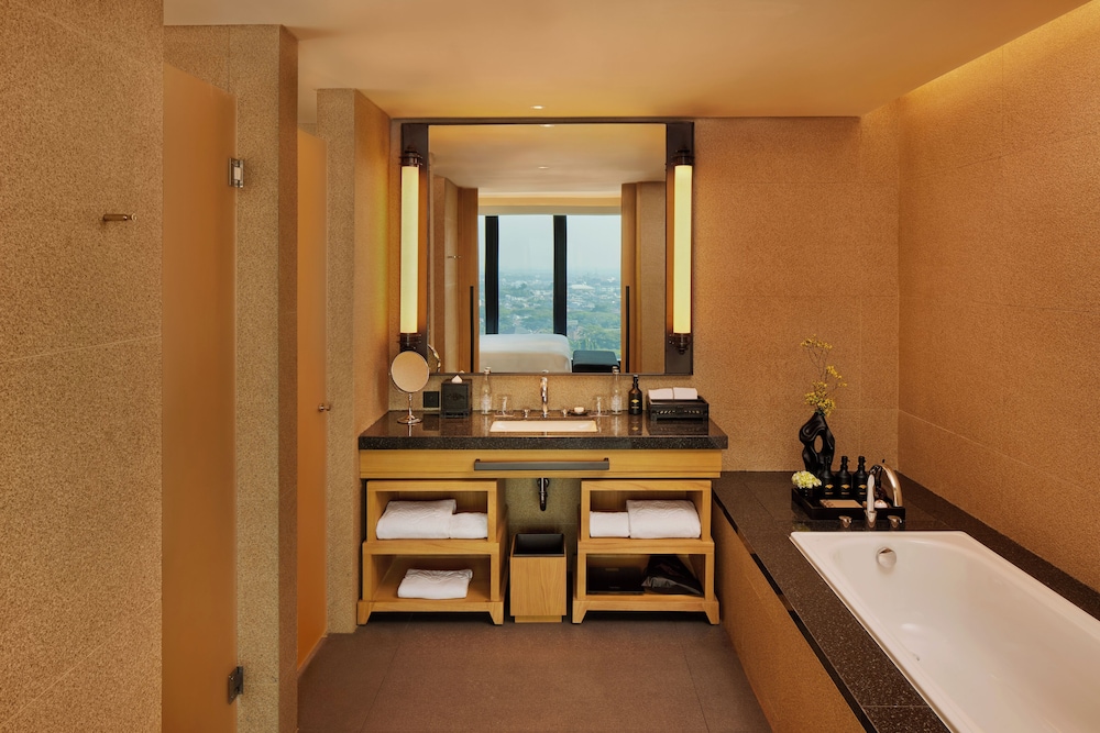 Hotel Tentrem Jakarta 22