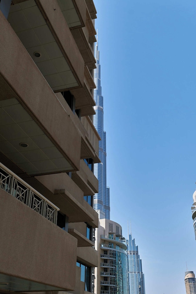 Bellavista-Striking-1Bedroom with Annex
