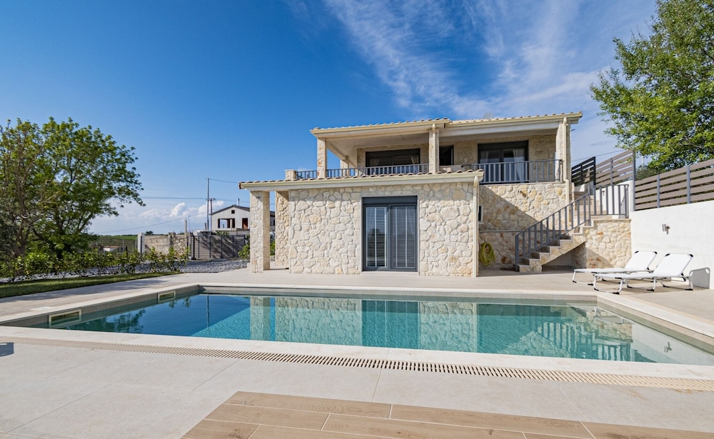Villa Marianna by Rentalspro