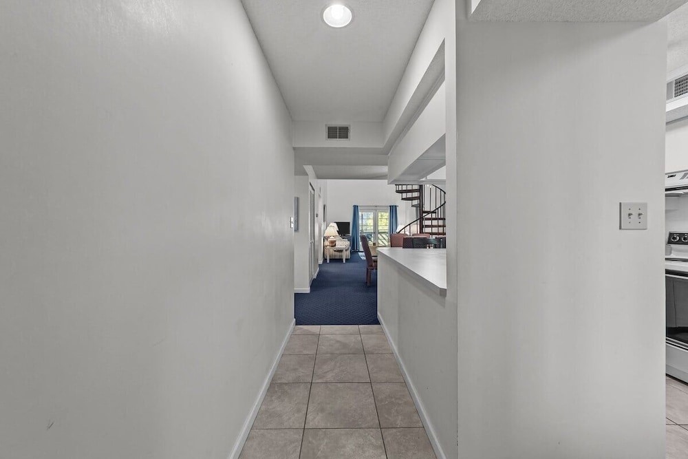 Heron Pointe C12 2 Bedroom Condo