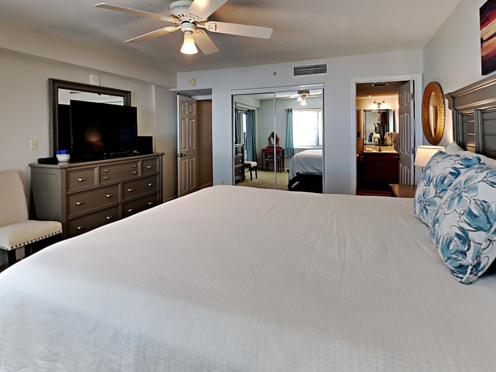 Sandy Key by Southern Vacation Rentals view 5
