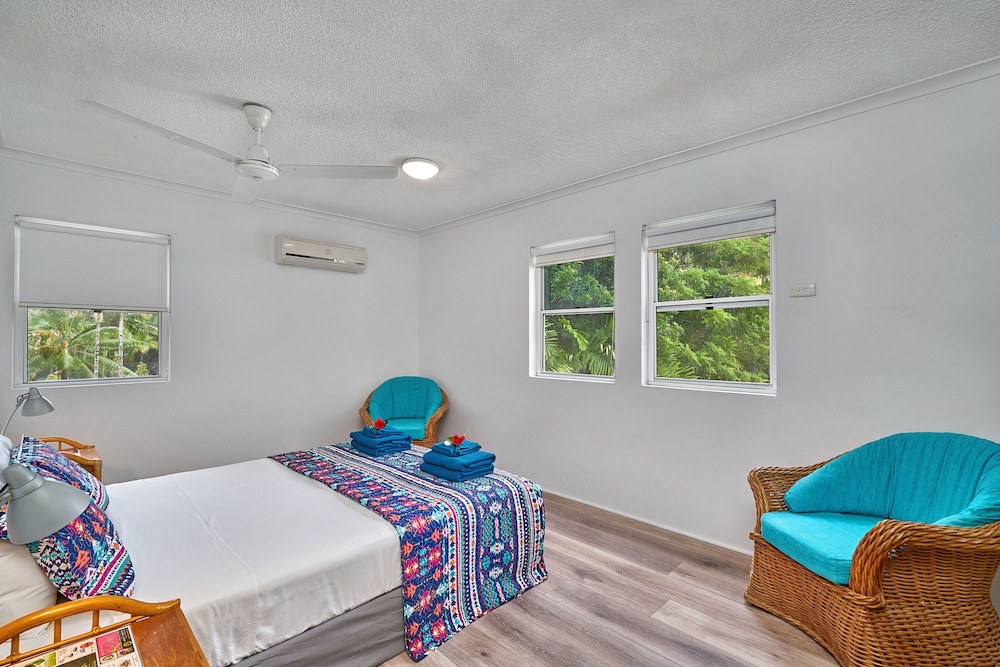 Beach Haven Apartments