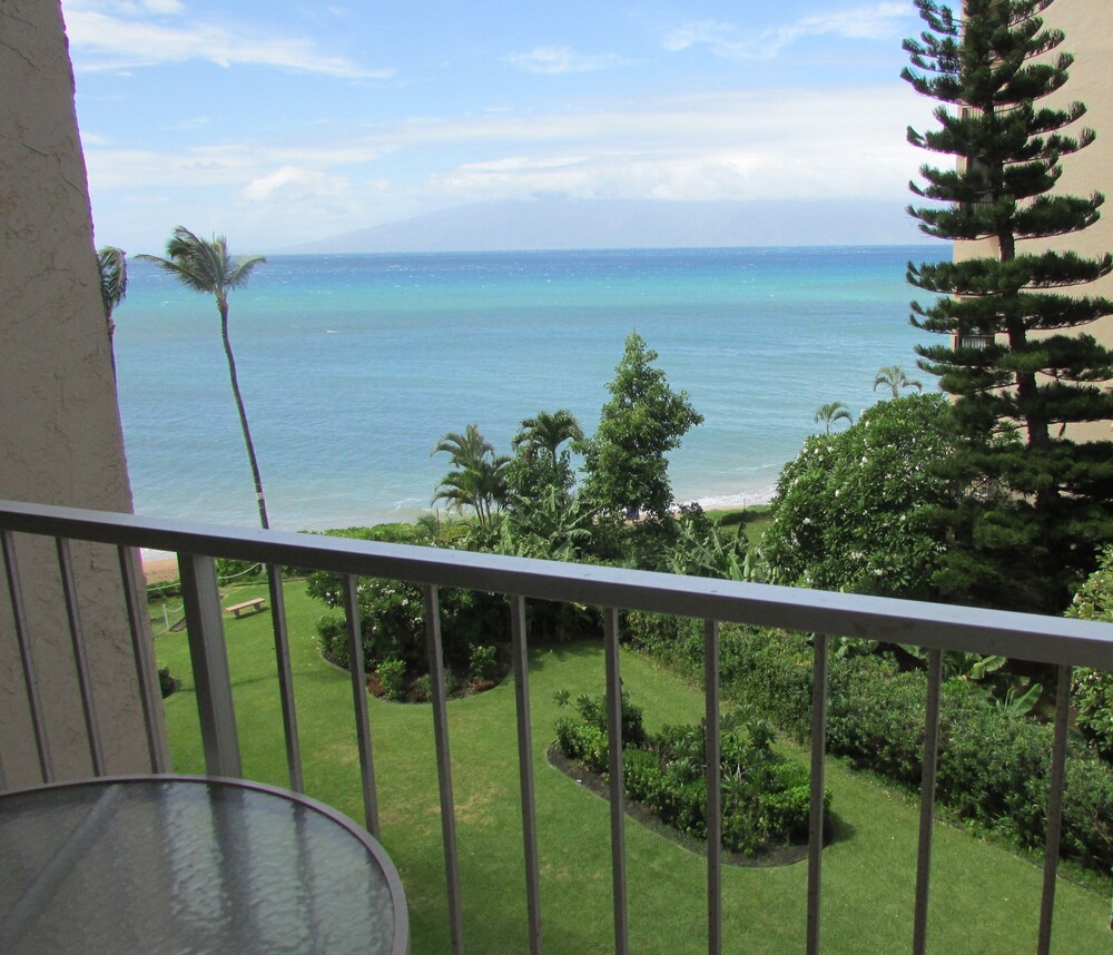 Royal Kahana Resort by rkmaui