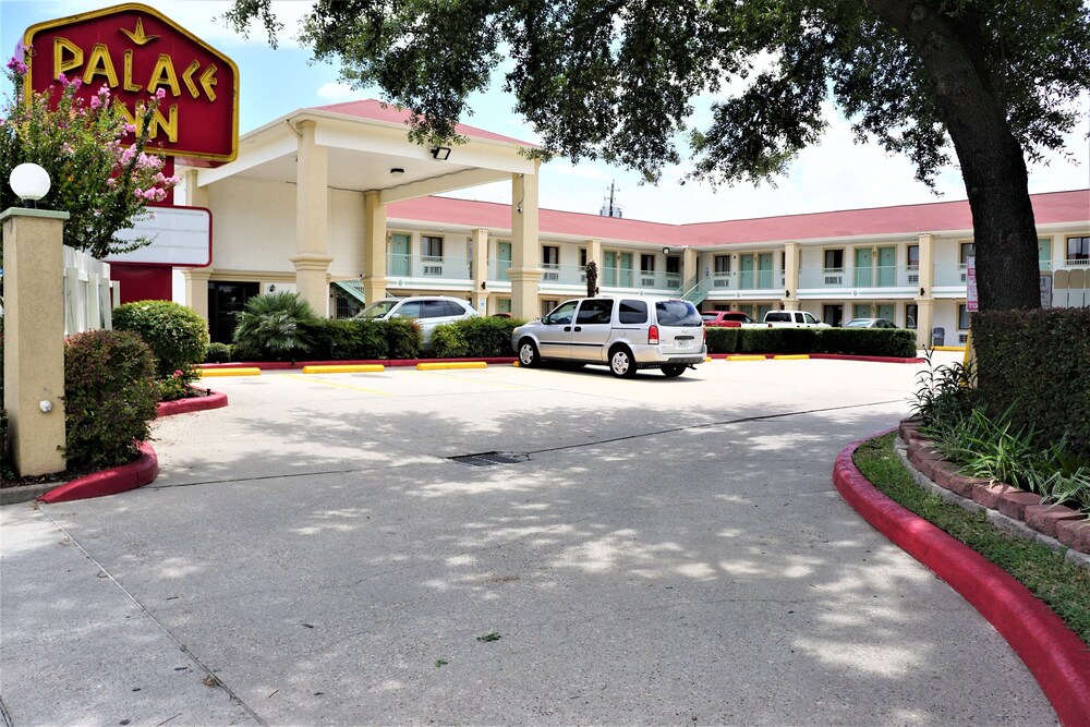 Palace Inn - Antoine