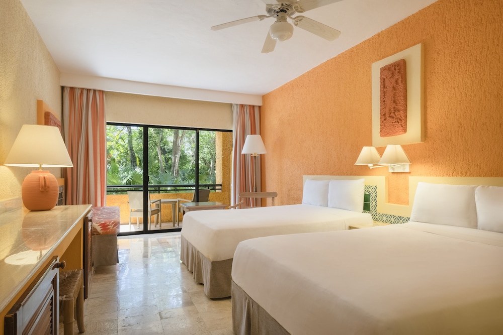 Cancun Vacations - Iberostar Waves Quetzal - Property Image 3