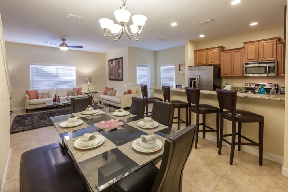 Paradise Palms Resort Orlando