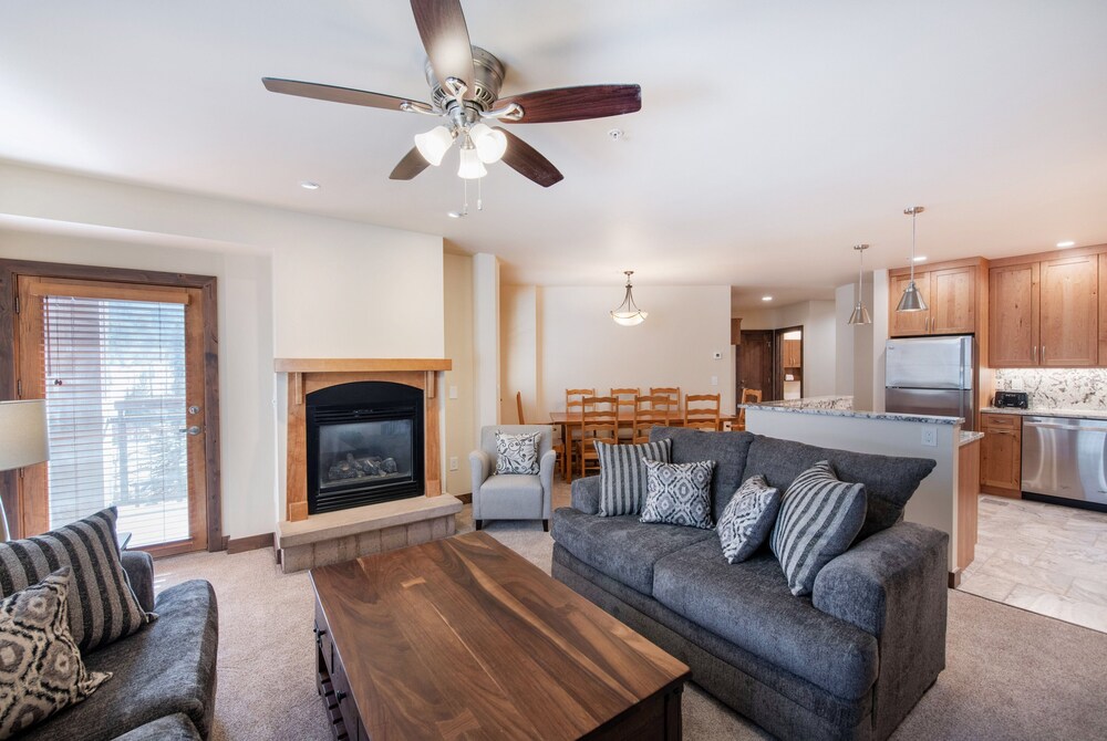 Winter Park CO Condos - Zephyr Mountain Lodge