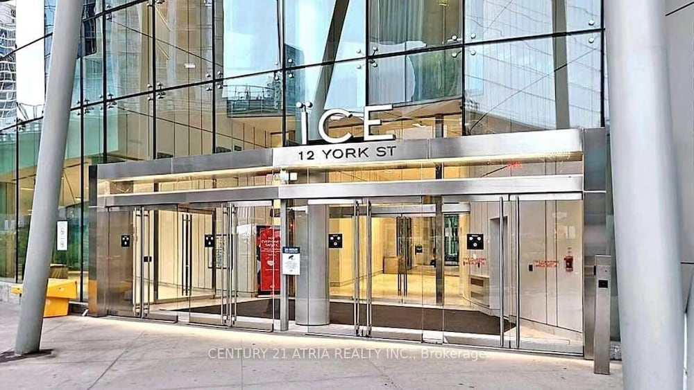The Harbour Suites & Towers Financial District