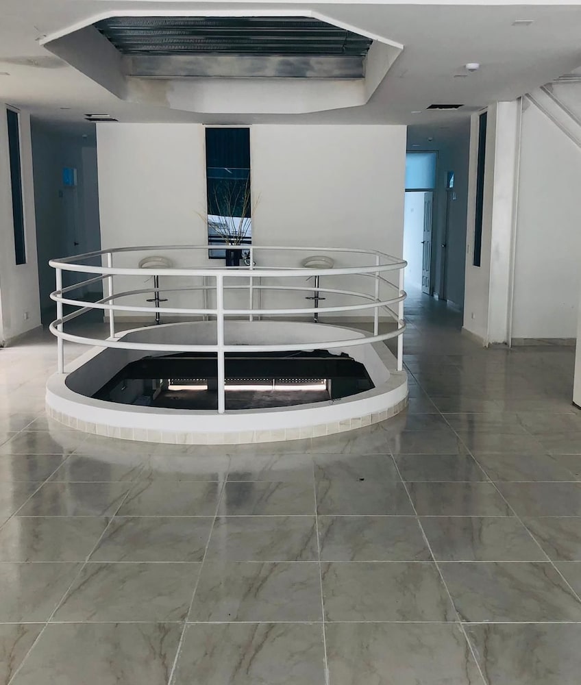 Hotel La Puerta del Angel - Property Image 5