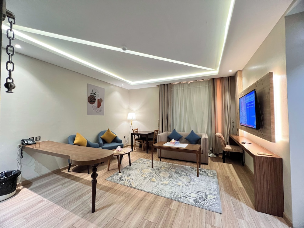 AL Ewan Pro Serviced Apartments