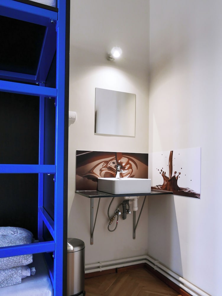 Choco Home & Hostel