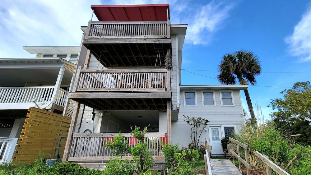 One Marsh Creek by Tybee Vacation Rentals