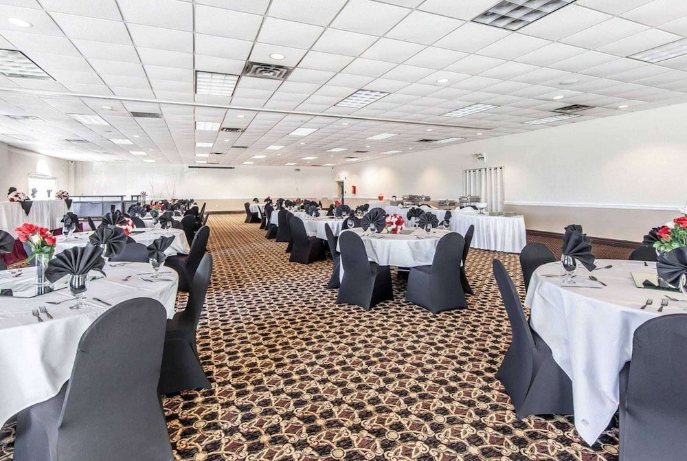 meeting & event spaces