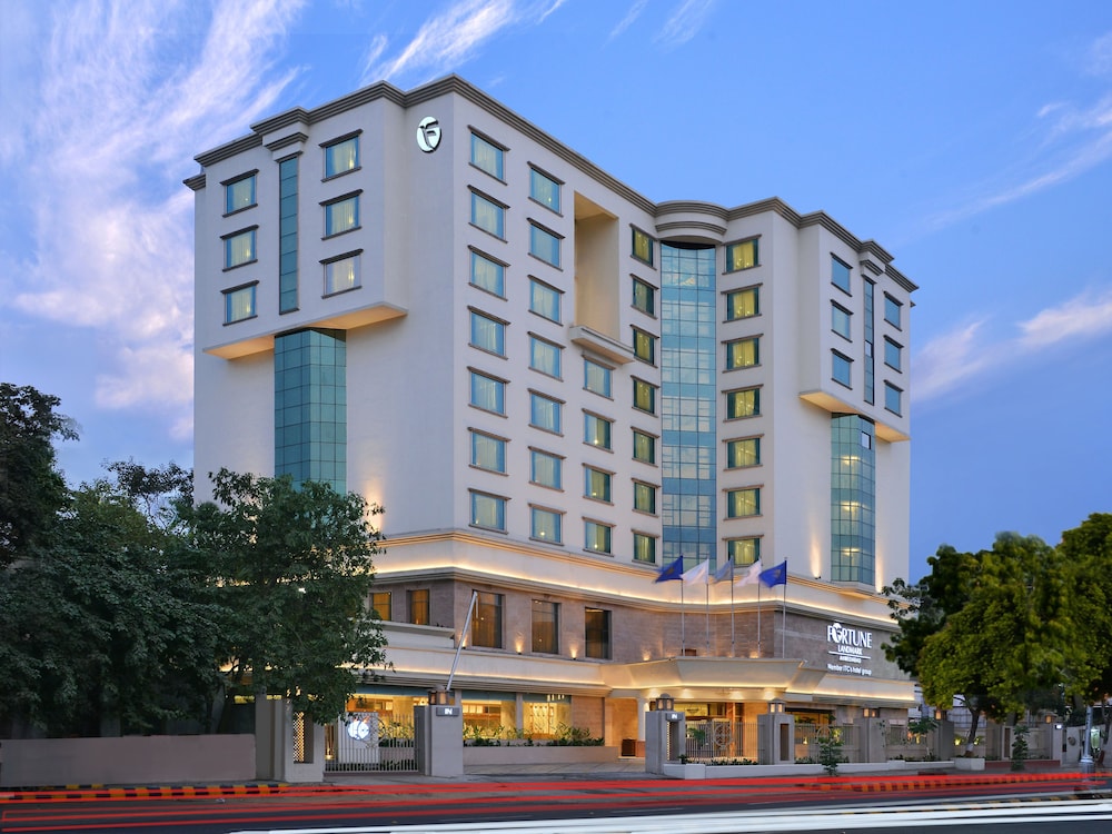 Fortune Landmark, Ahmedabad - Member ITC Hotels' Group