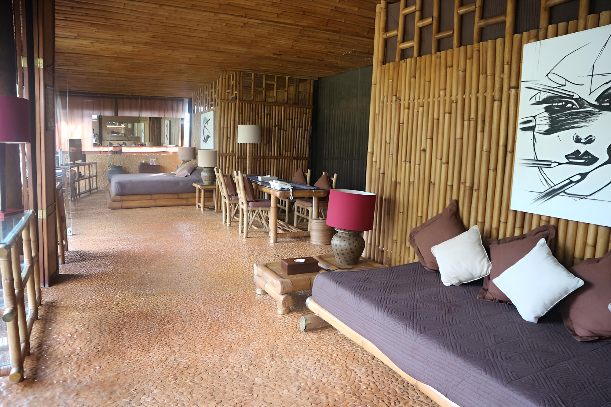 La Taverna Suites