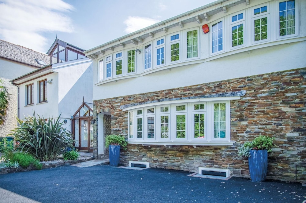 Rainbow Leap - 5 Bed Holiday Home - Saundersfoot