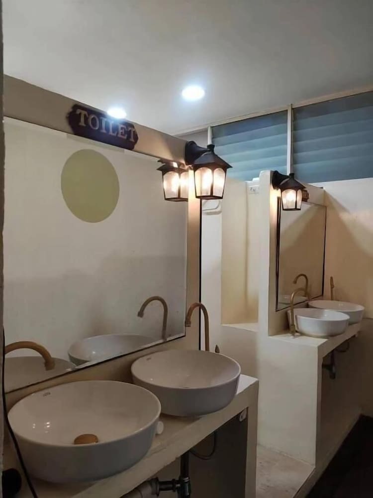 Youjia Youth Hostel