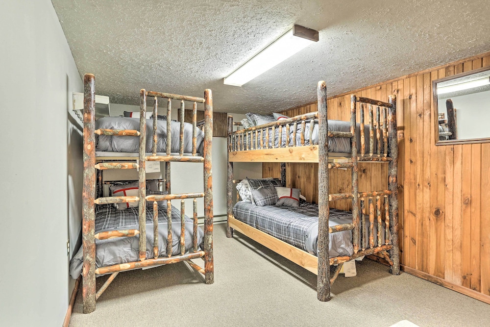 Scranton Vacations - Pocono Cabin w/ Fire Pit, Walk to Lake  Beach! - Property Image 4