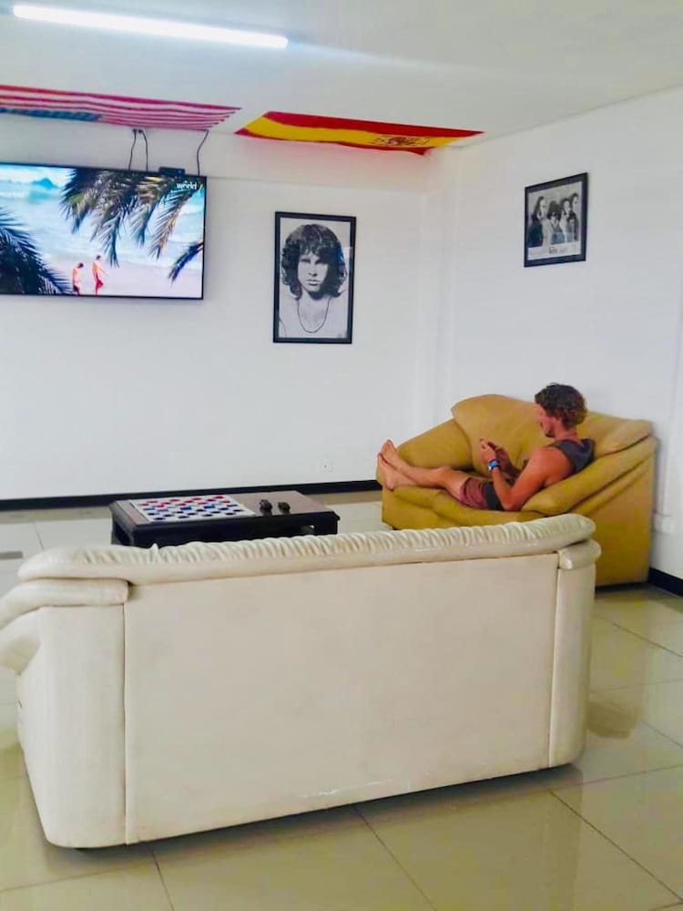 Hotel del Paseo - Hostel