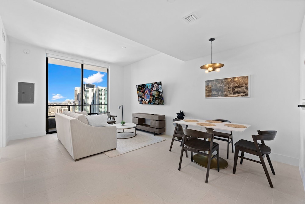 Luxury Condos in Downtown Miami