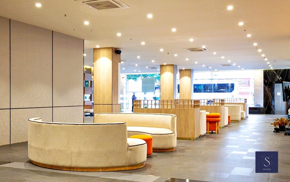Le Srivaree Suvarnabhumi Airport Hotel