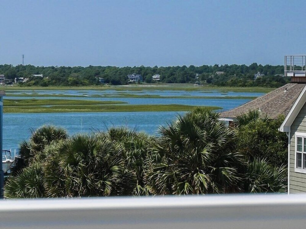 Oceans 111 by Topsail Realty